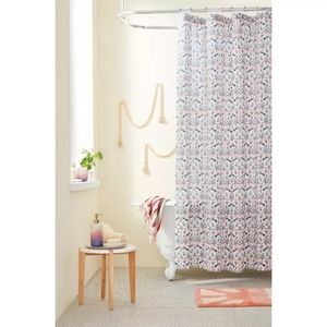 Esme Peacock Shower Curtain in White NWT